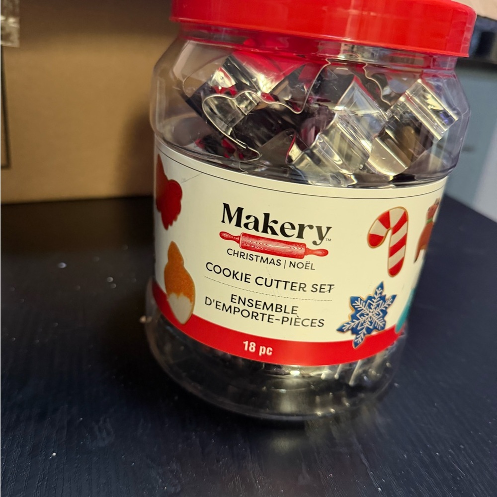 Red Cookie Cutter Set